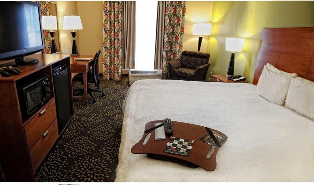 Hampton Inn & Suites Harlingen Δωμάτιο φωτογραφία